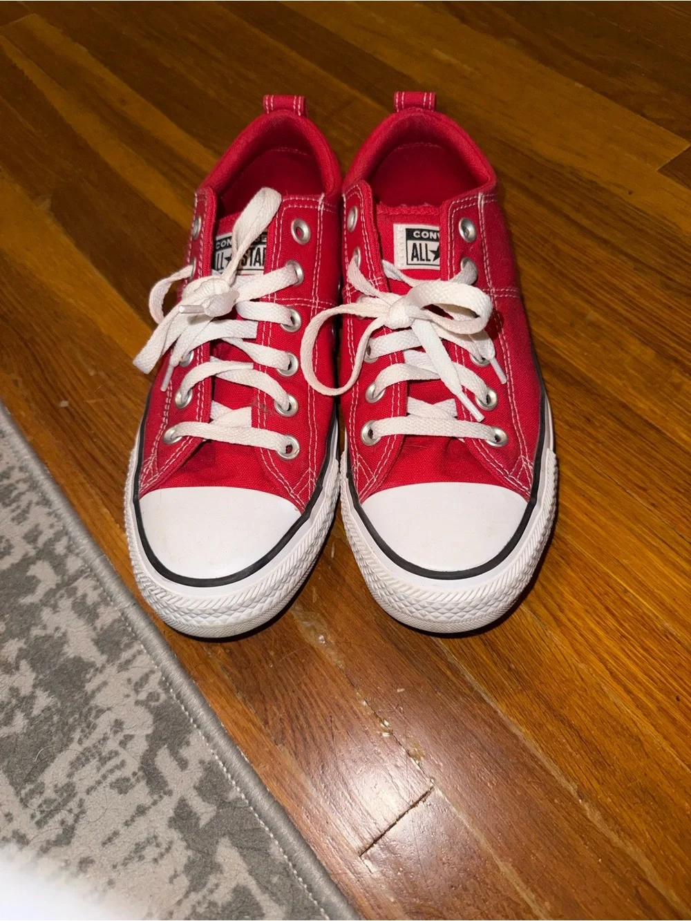 Women’s Red Low-Top Canvas Converse - Picture 1 of 5